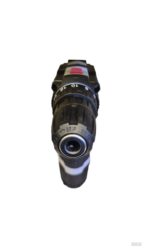 دریل شارژی ۱۲ ولت دو باطری با لوازم رونیوا مدل RV-1200